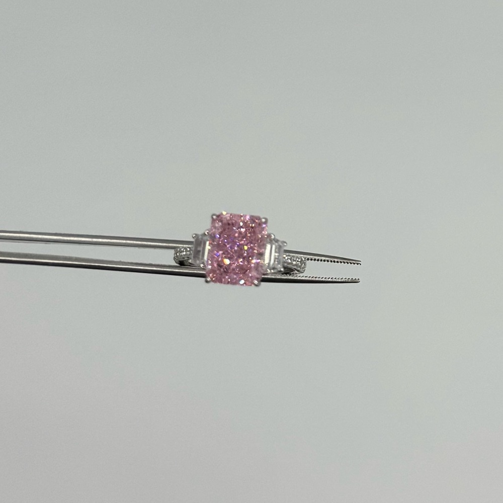 2ct Radiant Pink Sapphire Ring - Picture 8 of 8